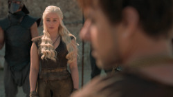 extant_GameOfThrones_6x09-BattleOfTheBastards_0439