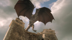 extant_GameOfThrones_6x09-BattleOfTheBastards_0471