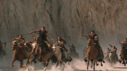 extant_GameOfThrones_6x09-BattleOfTheBastards_0649