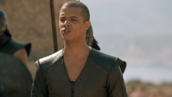 extant_GameOfThrones_6x09-BattleOfTheBastards_0826