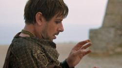 extant_GameOfThrones_6x09-BattleOfTheBastards_0957