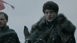 extant_GameOfThrones_6x09-BattleOfTheBastards_1207