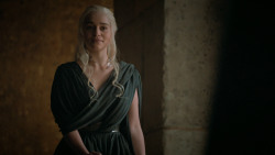 extant_GameOfThrones_6x09-BattleOfTheBastards_2819