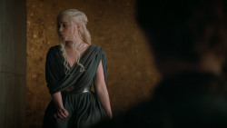extant_GameOfThrones_6x09-BattleOfTheBastards_2861