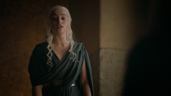 extant_GameOfThrones_6x09-BattleOfTheBastards_3026