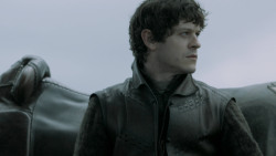 extant_GameOfThrones_6x09-BattleOfTheBastards_3374