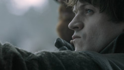 extant_GameOfThrones_6x09-BattleOfTheBastards_3680