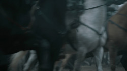 extant_GameOfThrones_6x09-BattleOfTheBastards_3829