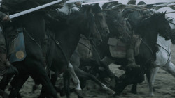 extant_GameOfThrones_6x09-BattleOfTheBastards_3870