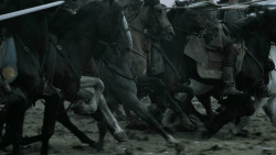 extant_GameOfThrones_6x09-BattleOfTheBastards_3875