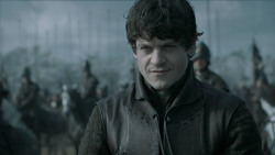 extant_GameOfThrones_6x09-BattleOfTheBastards_3921