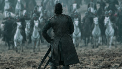 extant_GameOfThrones_6x09-BattleOfTheBastards_3984