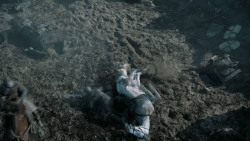 extant_GameOfThrones_6x09-BattleOfTheBastards_4251