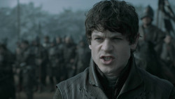 extant_GameOfThrones_6x09-BattleOfTheBastards_4259