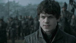 extant_GameOfThrones_6x09-BattleOfTheBastards_4260