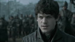 extant_GameOfThrones_6x09-BattleOfTheBastards_4263