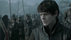 extant_GameOfThrones_6x09-BattleOfTheBastards_4341