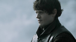 extant_GameOfThrones_6x09-BattleOfTheBastards_4385