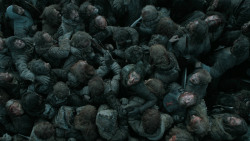 extant_GameOfThrones_6x09-BattleOfTheBastards_4951