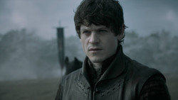 extant_GameOfThrones_6x09-BattleOfTheBastards_4964