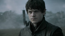 extant_GameOfThrones_6x09-BattleOfTheBastards_4967