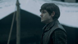 extant_GameOfThrones_6x09-BattleOfTheBastards_5283
