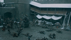 extant_GameOfThrones_6x09-BattleOfTheBastards_5388
