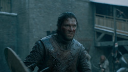 extant_GameOfThrones_6x09-BattleOfTheBastards_5521
