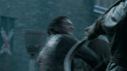 extant_GameOfThrones_6x09-BattleOfTheBastards_5535