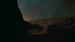extant_GameOfThrones_6x10-TheWindsOfWinter_1931