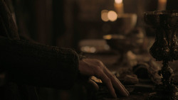extant_GameOfThrones_7x01-Dragonstone_0001