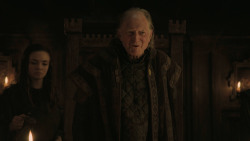 extant_GameOfThrones_7x01-Dragonstone_0143