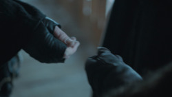 extant_GameOfThrones_7x01-Dragonstone_1541