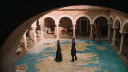 extant_GameOfThrones_7x01-Dragonstone_1929