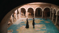 extant_GameOfThrones_7x01-Dragonstone_1930
