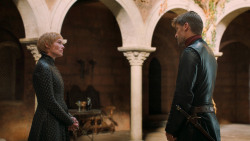 extant_GameOfThrones_7x01-Dragonstone_1945
