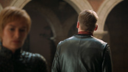 extant_GameOfThrones_7x01-Dragonstone_2067