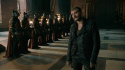 extant_GameOfThrones_7x01-Dragonstone_2327