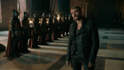 extant_GameOfThrones_7x01-Dragonstone_2329