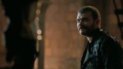 extant_GameOfThrones_7x01-Dragonstone_2387
