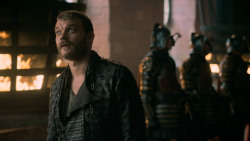 extant_GameOfThrones_7x01-Dragonstone_2468