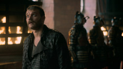 extant_GameOfThrones_7x01-Dragonstone_2469