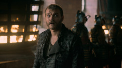 extant_GameOfThrones_7x01-Dragonstone_2471