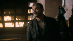 extant_GameOfThrones_7x01-Dragonstone_2495