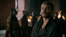 extant_GameOfThrones_7x01-Dragonstone_2530