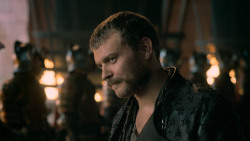 extant_GameOfThrones_7x01-Dragonstone_2599