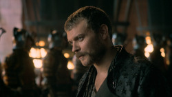 extant_GameOfThrones_7x01-Dragonstone_2600