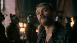 extant_GameOfThrones_7x01-Dragonstone_2611