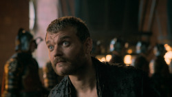 extant_GameOfThrones_7x01-Dragonstone_2666
