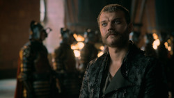extant_GameOfThrones_7x01-Dragonstone_2702